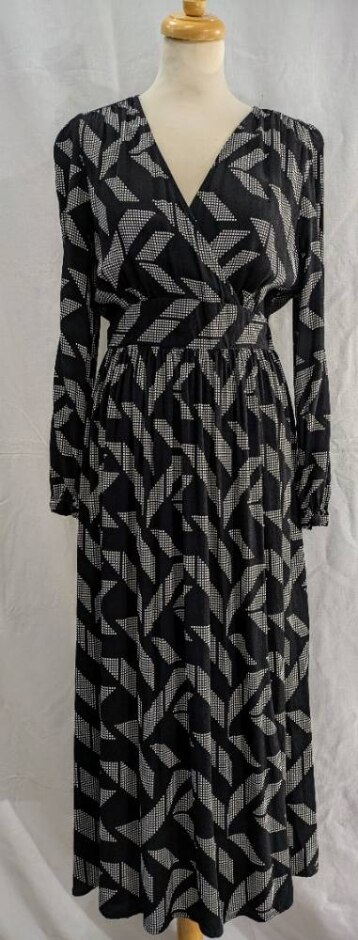 M&s Collection Dress Black And White Size: 6