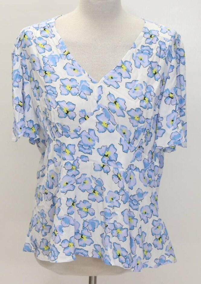 M&s Collection Bnwot Floral V-neck Top Blue/ White Size: 18