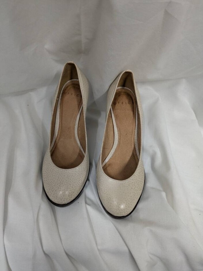 Office Cream High Heels, Size 6