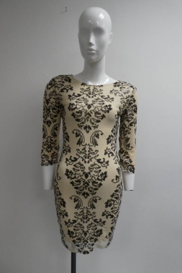 Boohoo 3/4 Length Sleeved Dress Beige & Black Size: 8