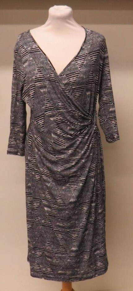 M&s Collection Mid-sleeved Wrap Dress Black & White Size: 14