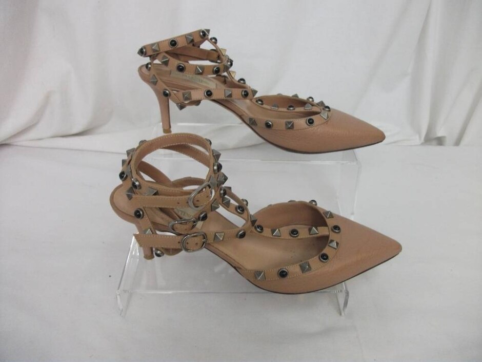 Valentino Garavani Leather Ankle Strap Rockstud Pumps Size 6