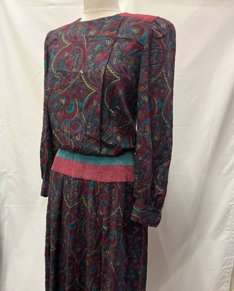 Vintage Patty O'neil  80s Paisley Full Length Dress  Burgundy Size: 8