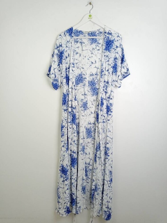 M&s Marks & Spencer Short Sleeve Wrap Midi Dress Blue White Size: 6