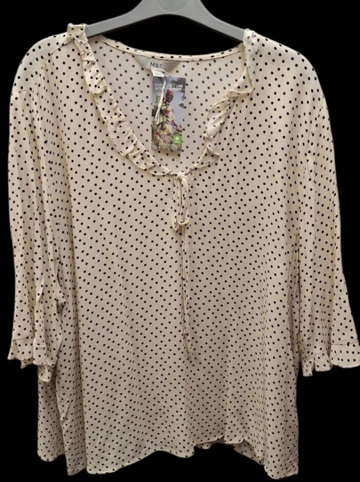 M&s Marks & Spencer Top White Size: 20