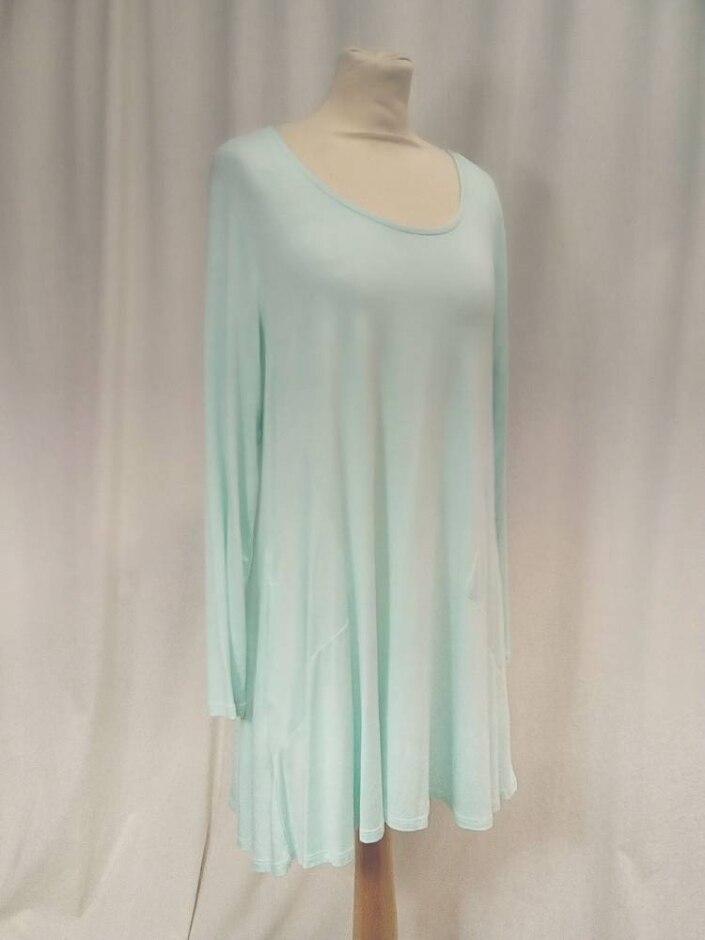 Ann Harvey New Swing Top Mint Green Size: 14