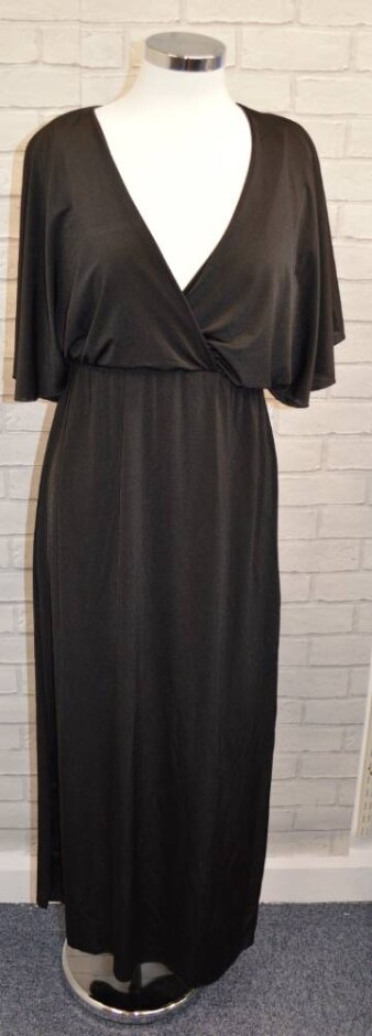 Bnwt Wired Angel  Dress  Black  Size: M