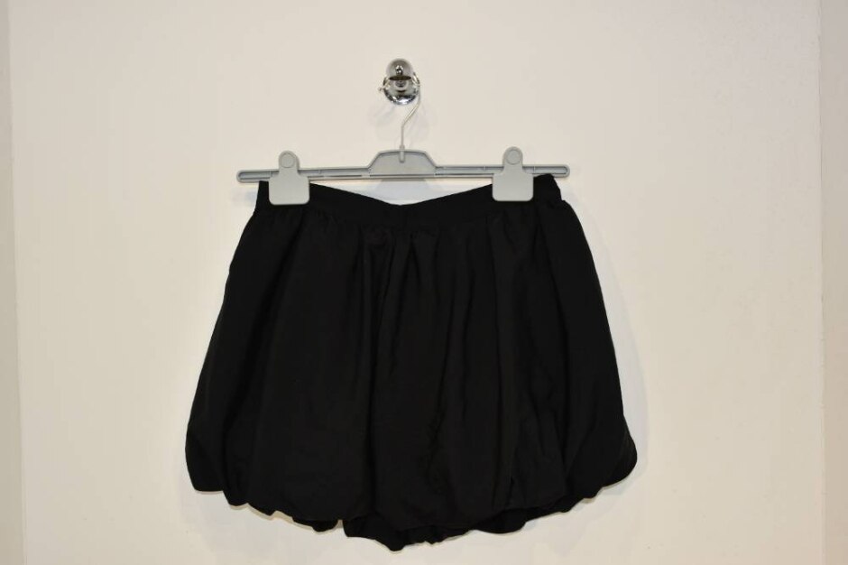 Pretty Little Thing Puff Skirt Black Size: 12