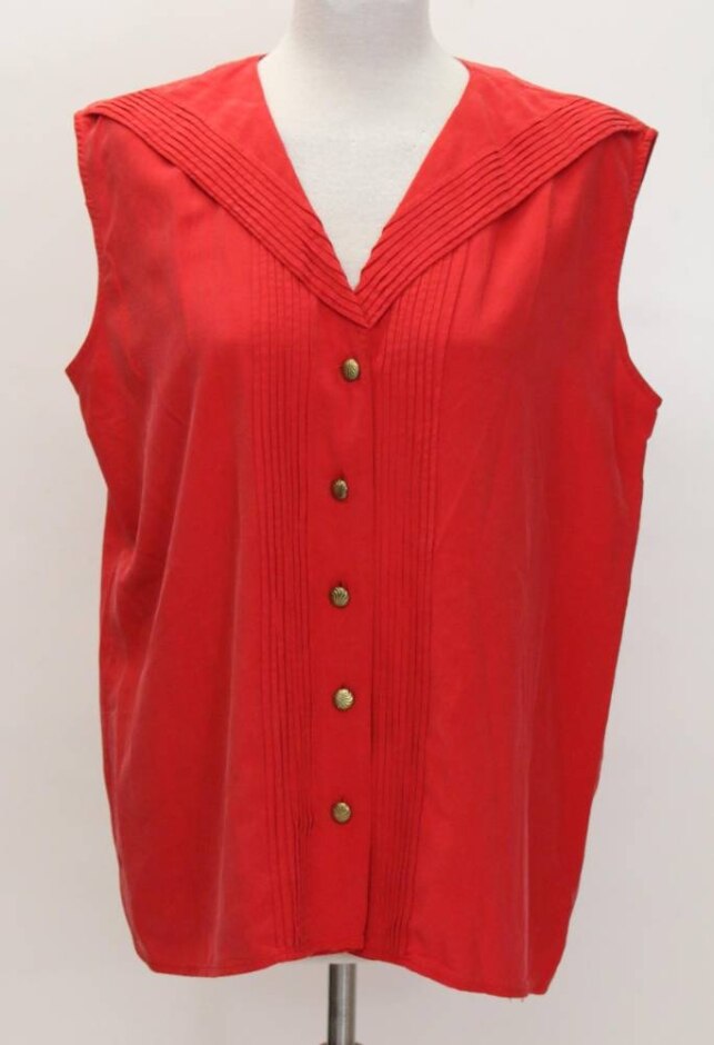 Stunt Collections Vintage 100% Silk Blouse Red Size: L