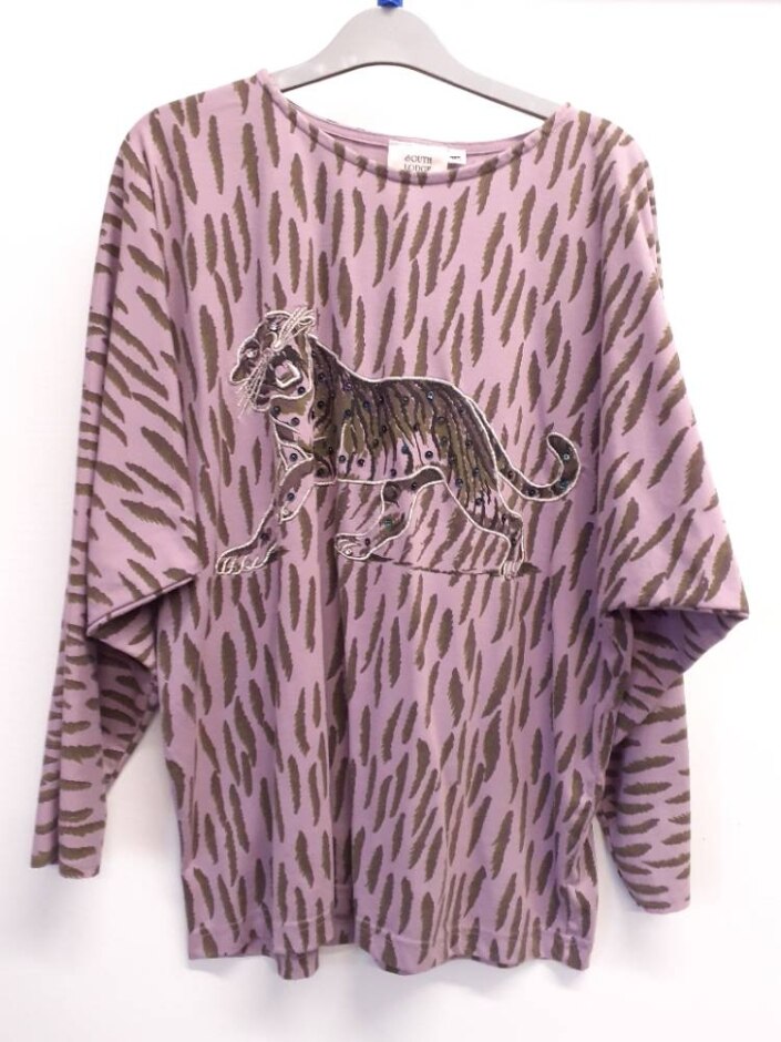 South Lodge Tiger Motif Sequined Top In Mauve Size: M