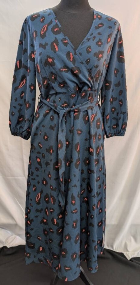 Love Sunshine Casual Dress Blue Size: 8