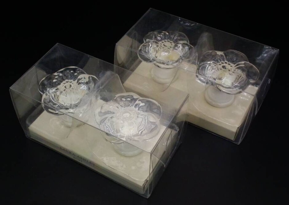 Bnwt Four Laura Ashley Clear Flower Cupboard Knobs