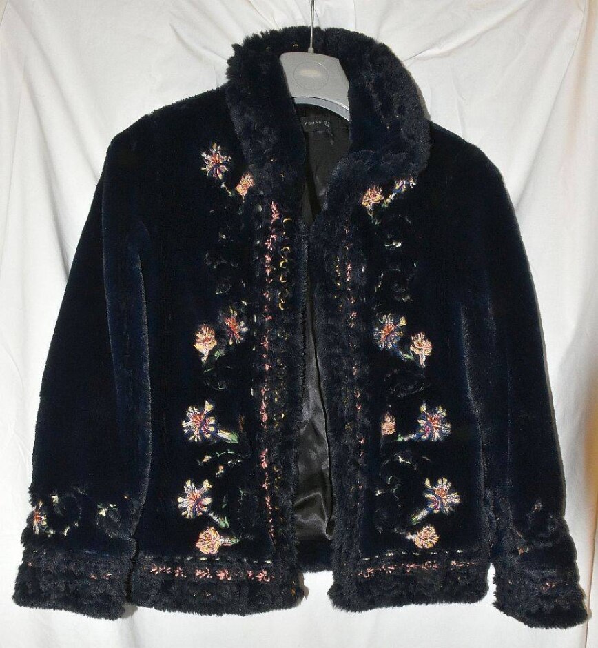 Zara Woman Faux Fur Embroidered Jacket Black Size: 8