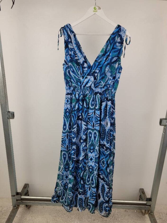 Roman Curve Shirred Waist Maxi Dress Blue Paisley Size: 20