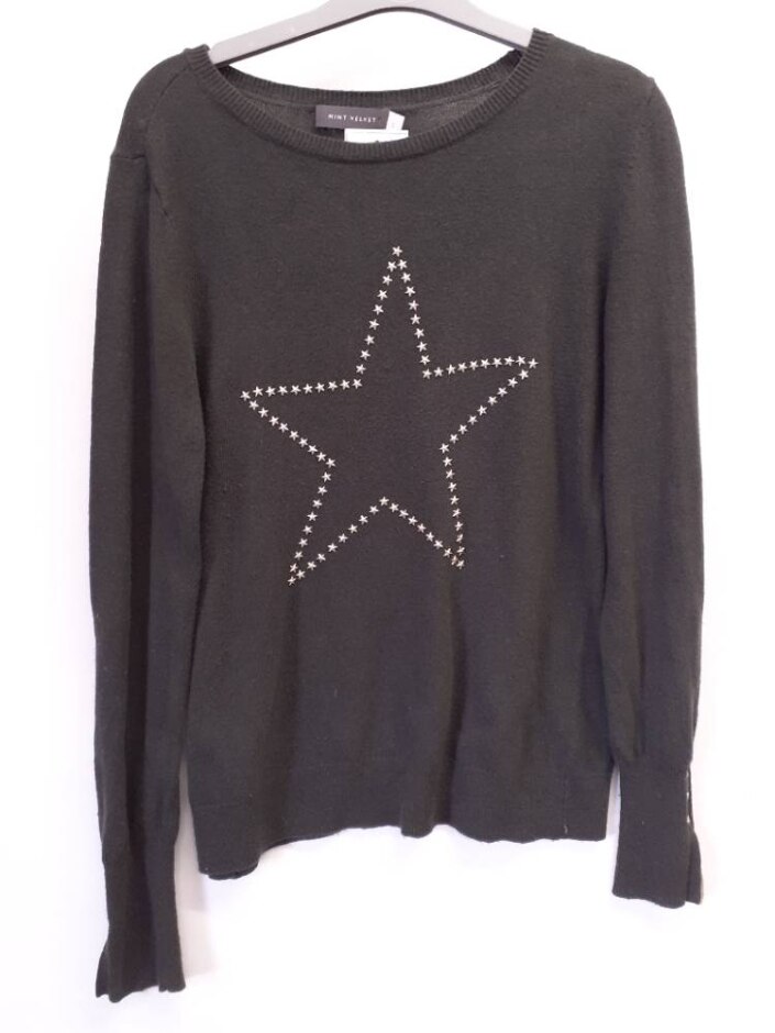 Mint Velvet Long Sleeve Knitted Top In Grey Size: S
