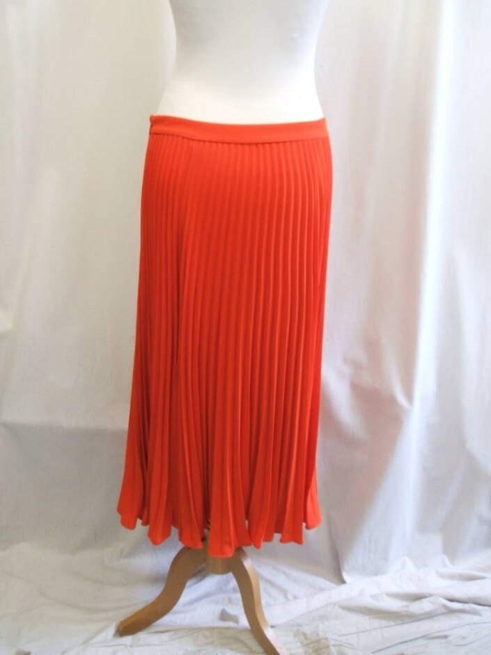 Boden Pleated Skirt Orange Size: 12