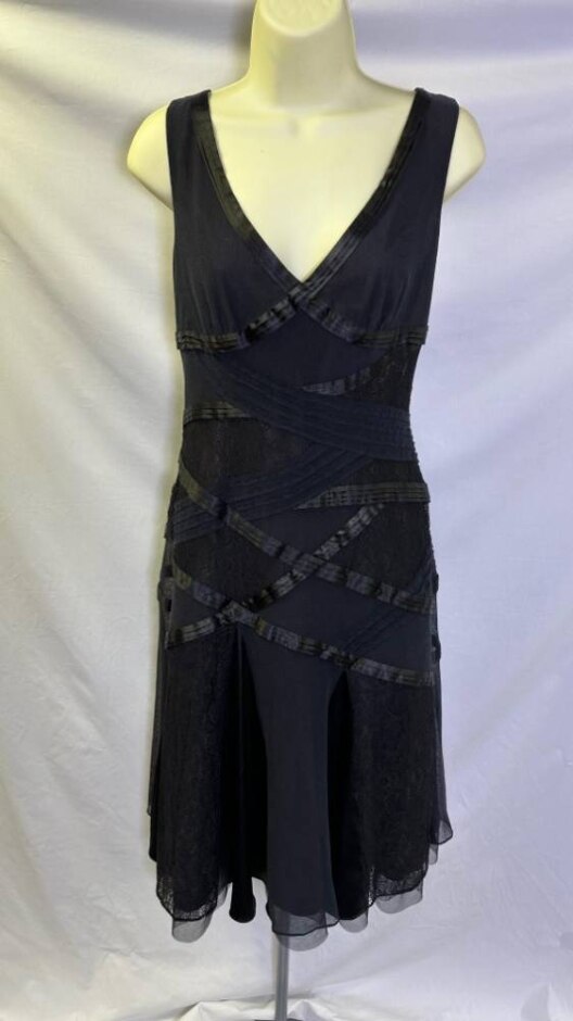 Karen Millen Satin V-neck Ribbon Strapless Dress Black Size: 14