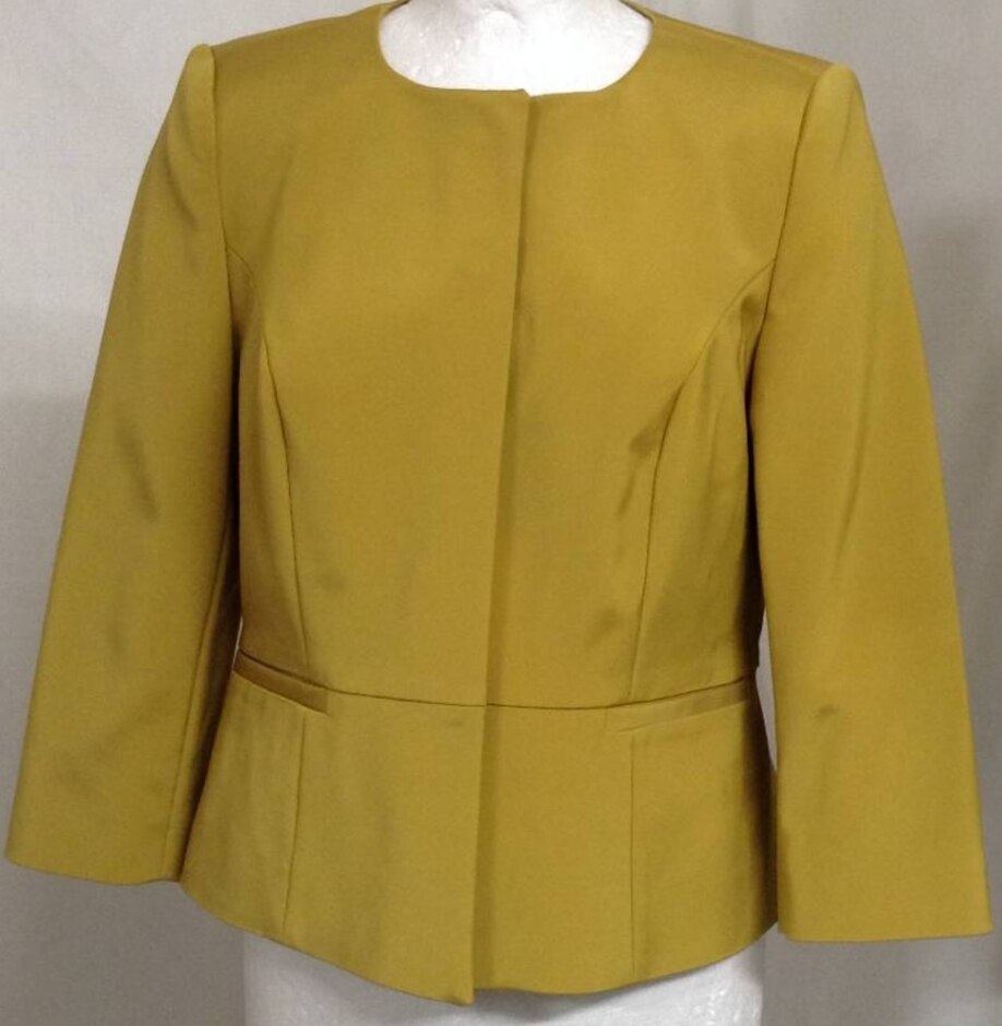 Cc Short Occasion Tailored Jacket Gold Size: 12