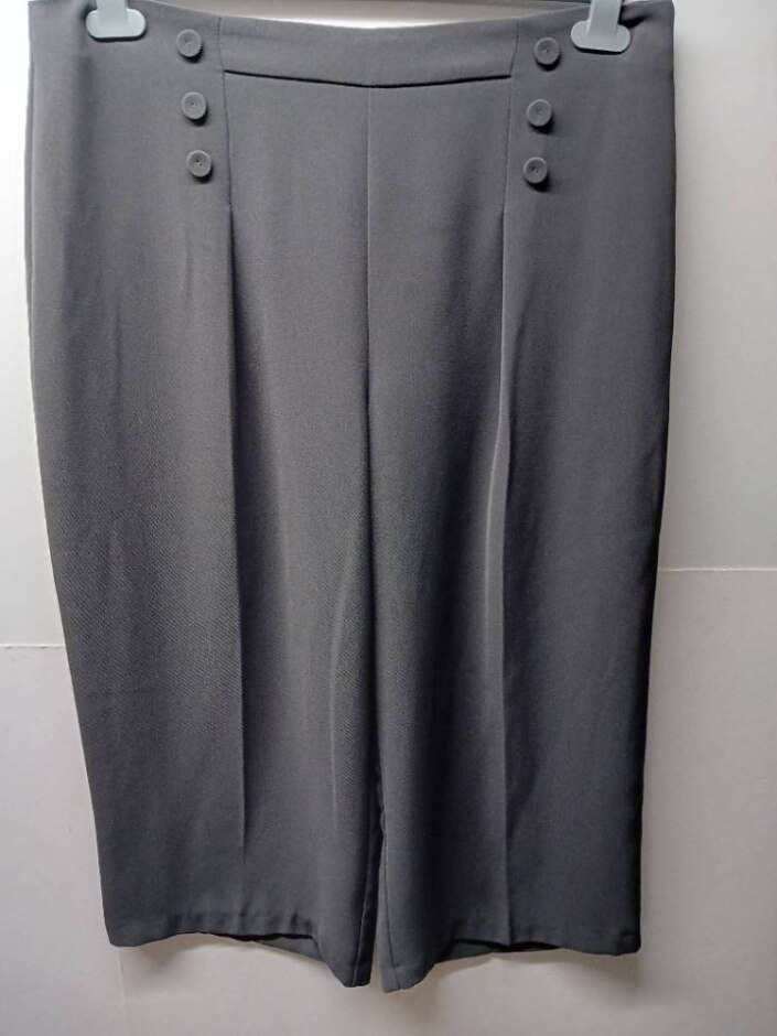 Next Wide Leg Cropped Trousers Grey Size: 16