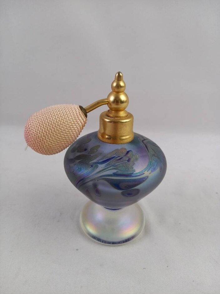 Vintage Royal Swirl Glass With Squeeze Ball Perfume Atomiser In Blue