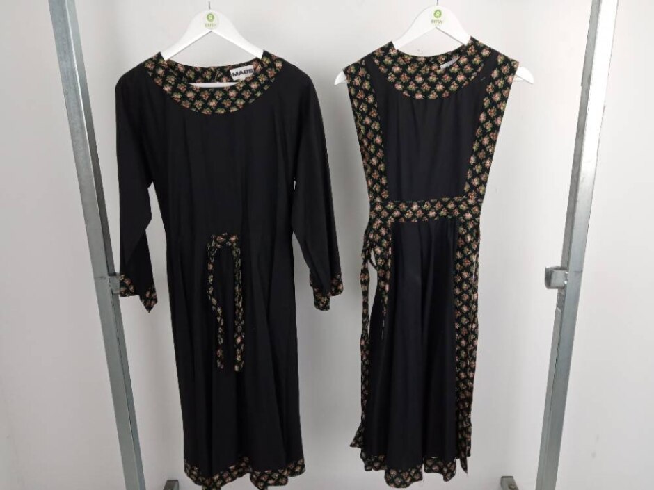 Vintage Mabs Cotton Long Dress  And Tabard Set Black Floral Size: 14