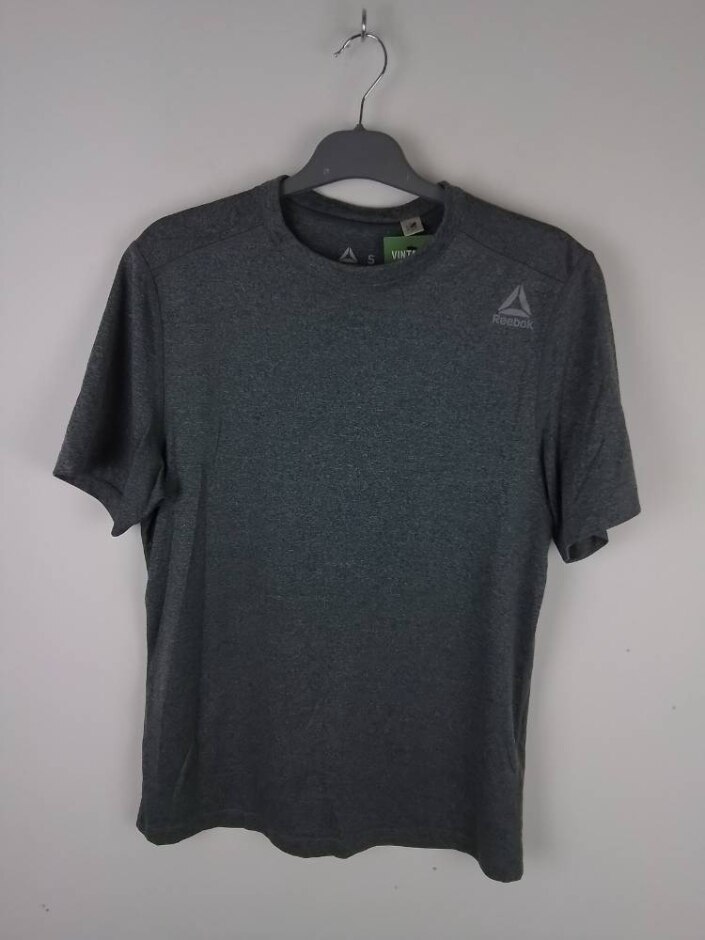 Reebok Stretch Sport T- Shirt Grey Size: S