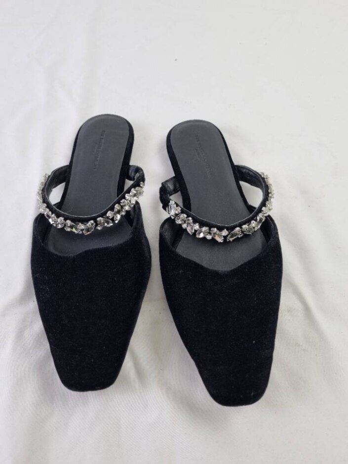 The White Company Jewelled Velvet Flat Mules Black Size Uk 3 Eu 36
