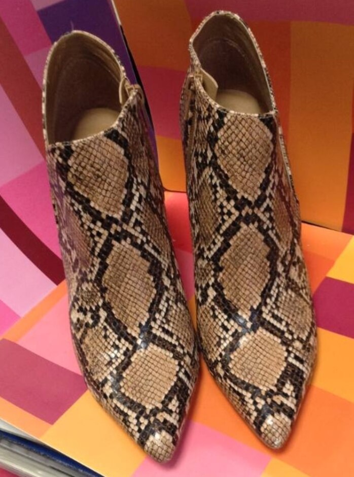 Ladies Snakeskin Pattern Heels