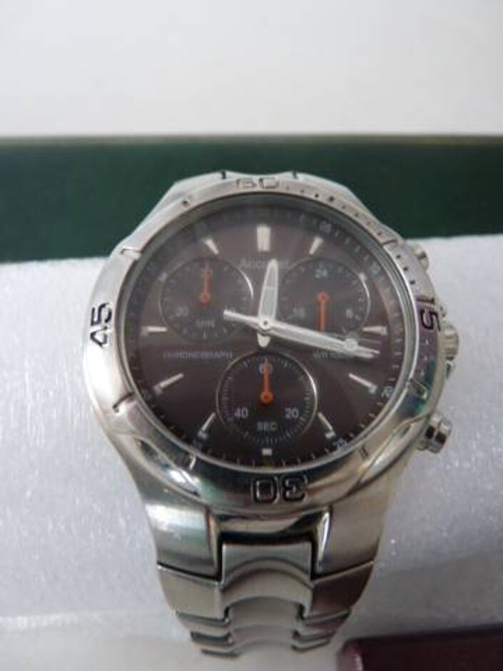 Accurist Wrist Watch