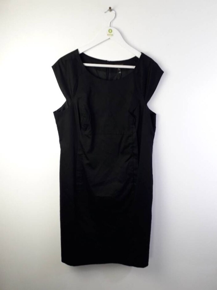 Phase Eight Short Sleeve Shift Dress  Black Size: 18
