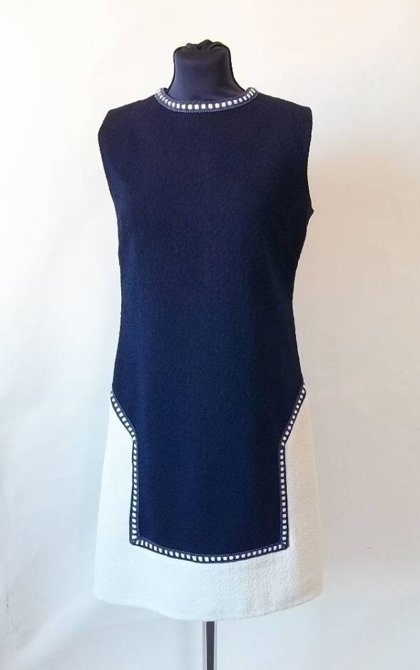 Flair             Vintage Crimplene Dress Navy & White Size: M