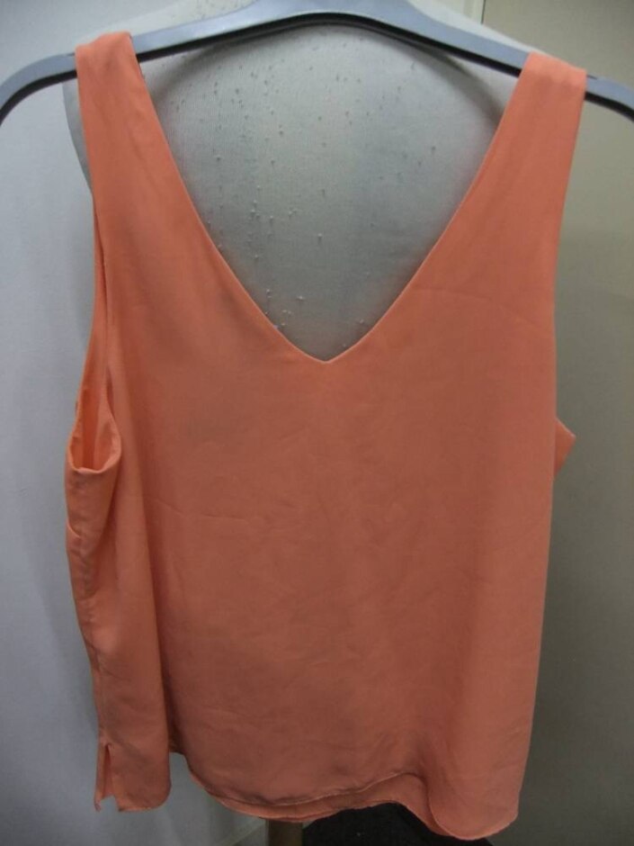 Wallis Top Coral Size: 16