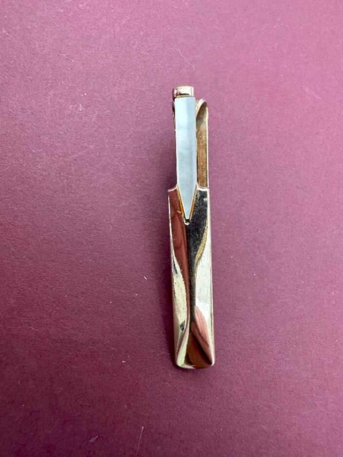 Nippy Clip Cricket Bat Tie Clip