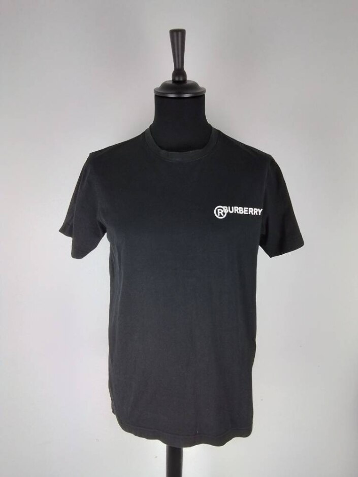 Burberry Trademark Logo T-shirt Black Size: Xs