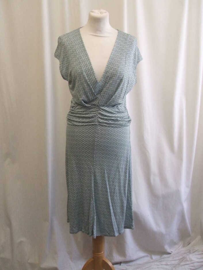 Marella Abstract Design Dress  Green And White Size: S