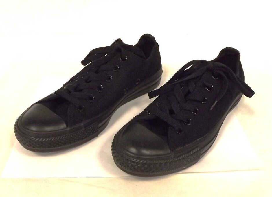 Converse Black Canvas Trainers Size : 6.5