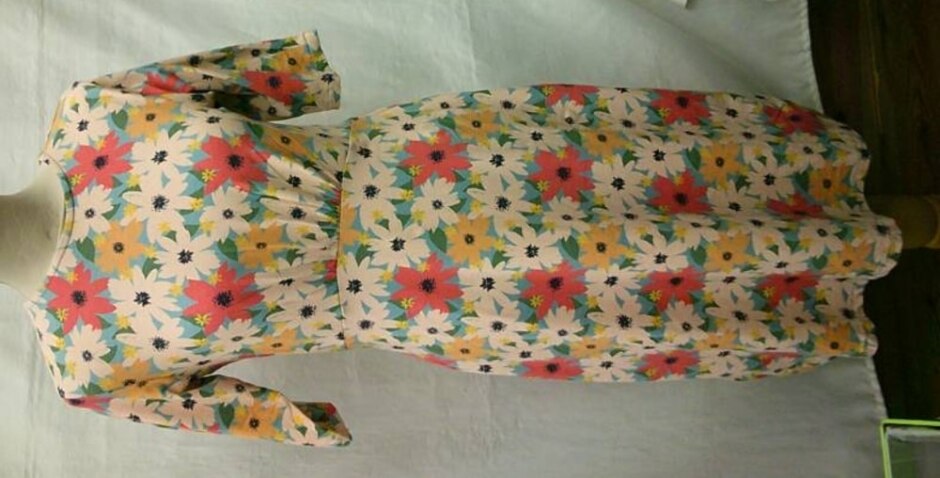 Weird Fish Dress Turquoise Mix Size: 8