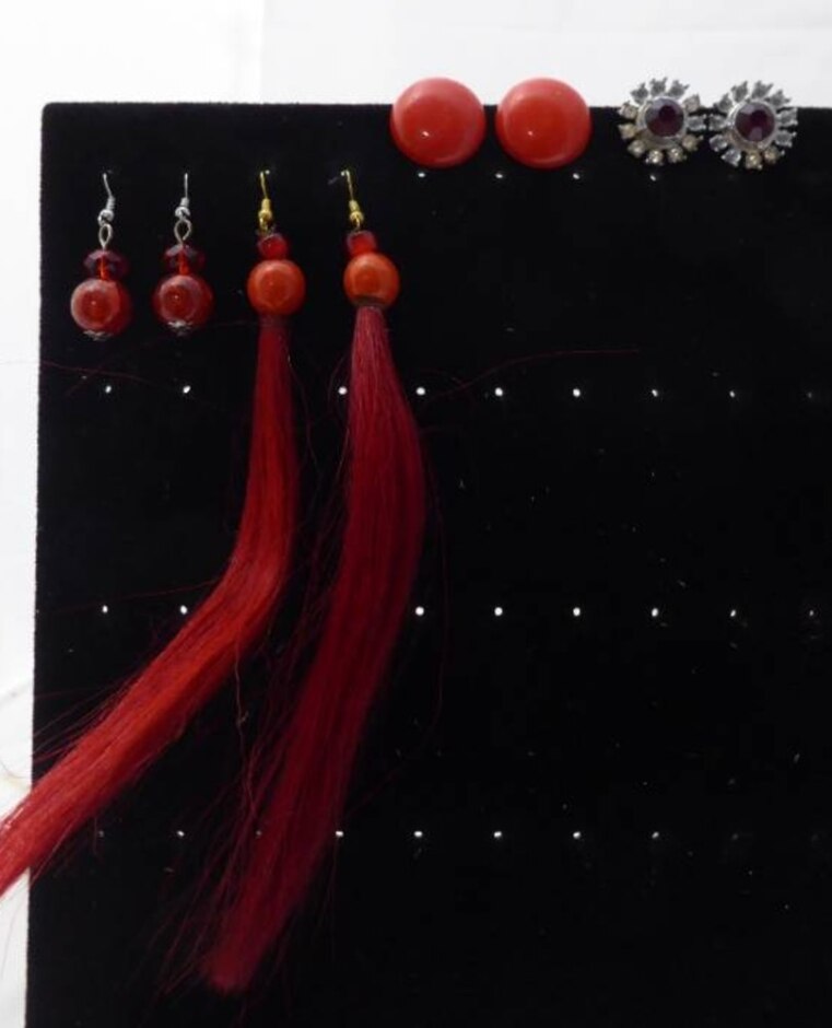 Set Of 5 Red Earrings
