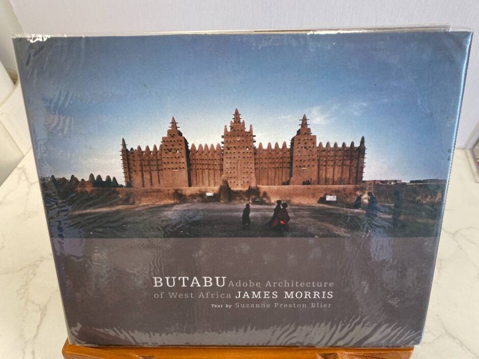 Butabu : Adobe Architecture Of West Africa