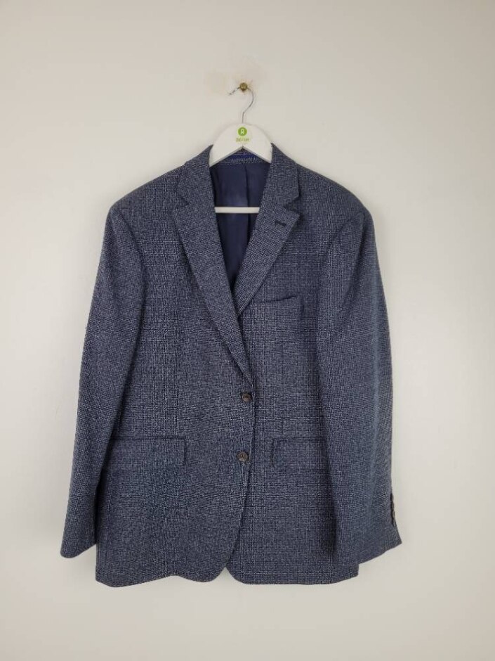 Charles Tyrwhitt Classic Fit 2 Buttoned Blazer Navy Patterned  Size: Xl