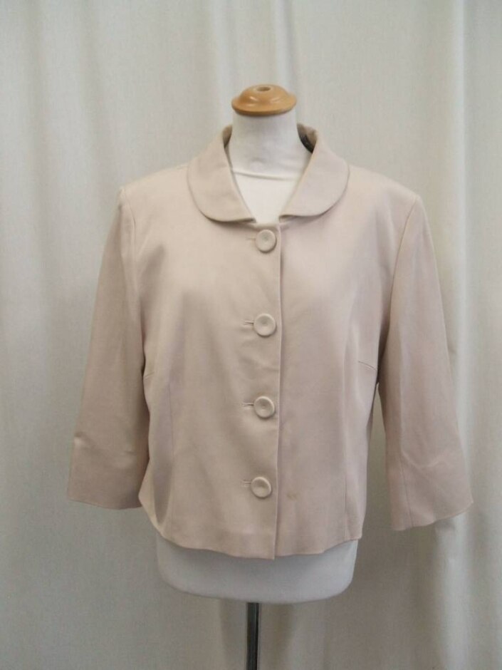 Phase Eight Short Viscose Jacket Pale Pink Size: 20