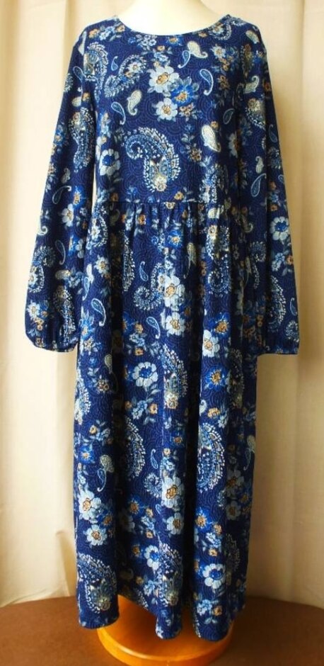 Tu Petite Paisley Print Dress Blue Size: 12