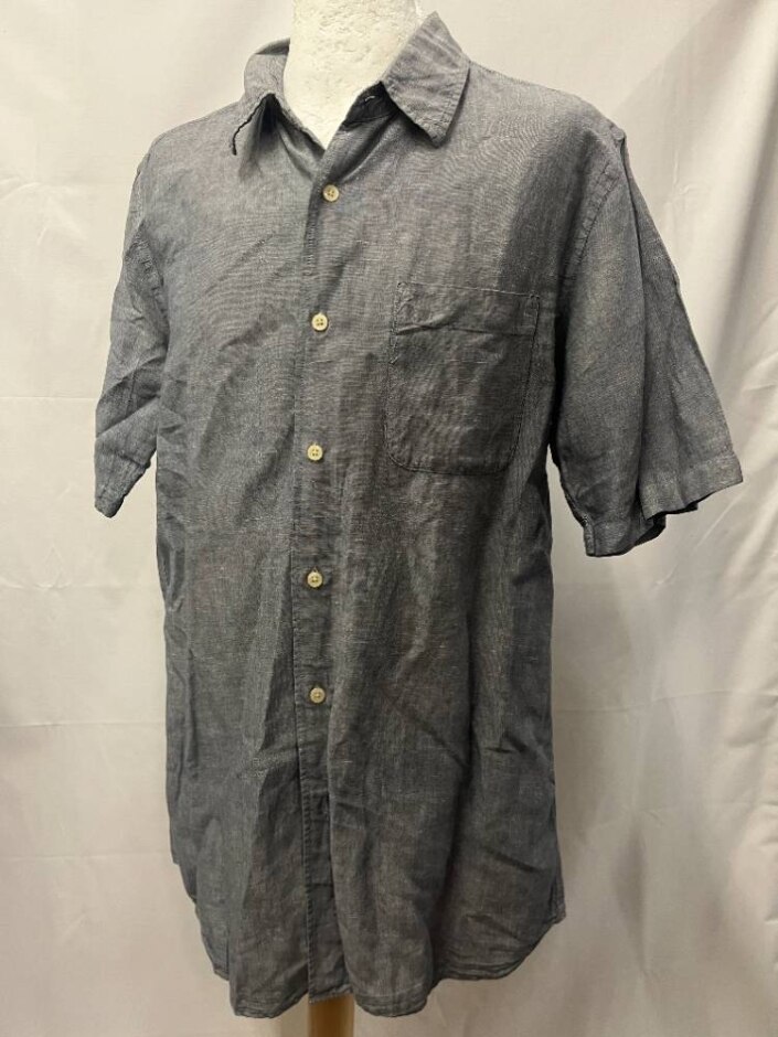Uniqlo Linen Blend Short Sleeve Shirt Grey Blue Size: L
