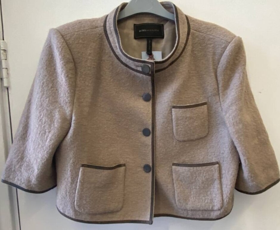 Bcbgmaxazria 3/4 Sleeve Jacket Beige Size: M