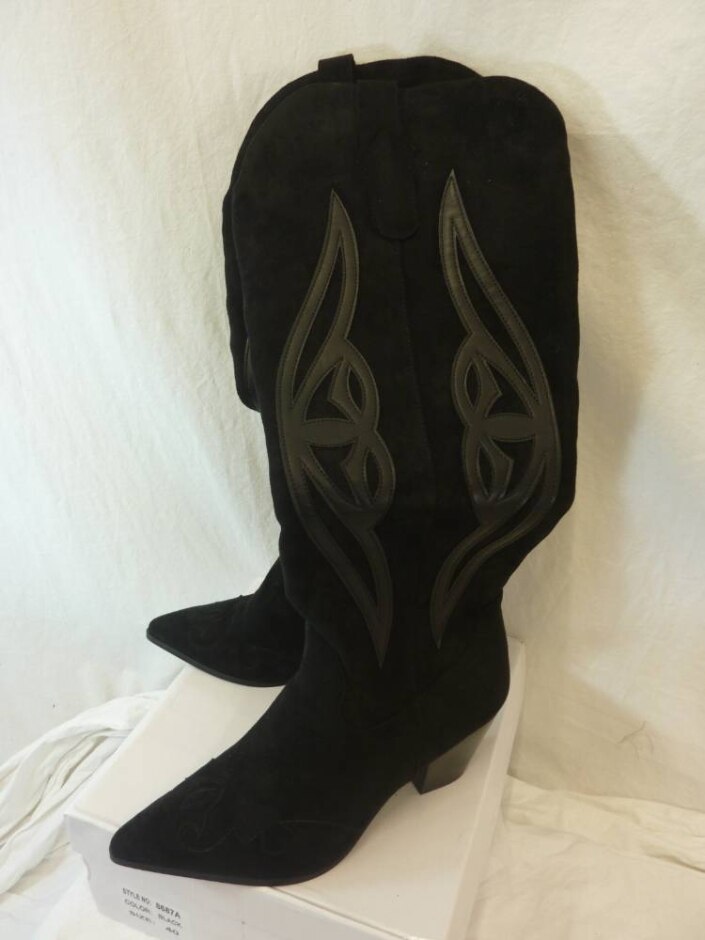 Ideal Shoes Size 6.5 Knee Length Cowboy Boots
