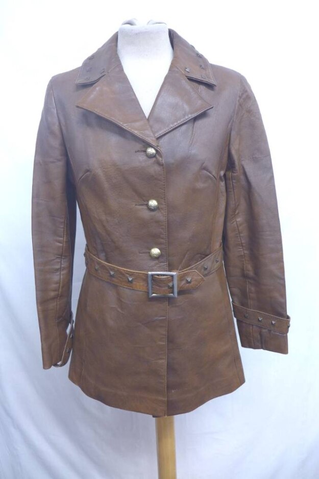 Vintage (circa 1970) Studded Collar Leather Jacket Oak Brown Size: M