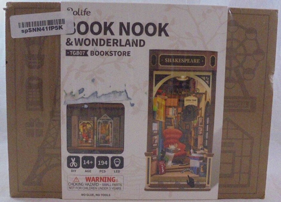 Rolife Book Nook