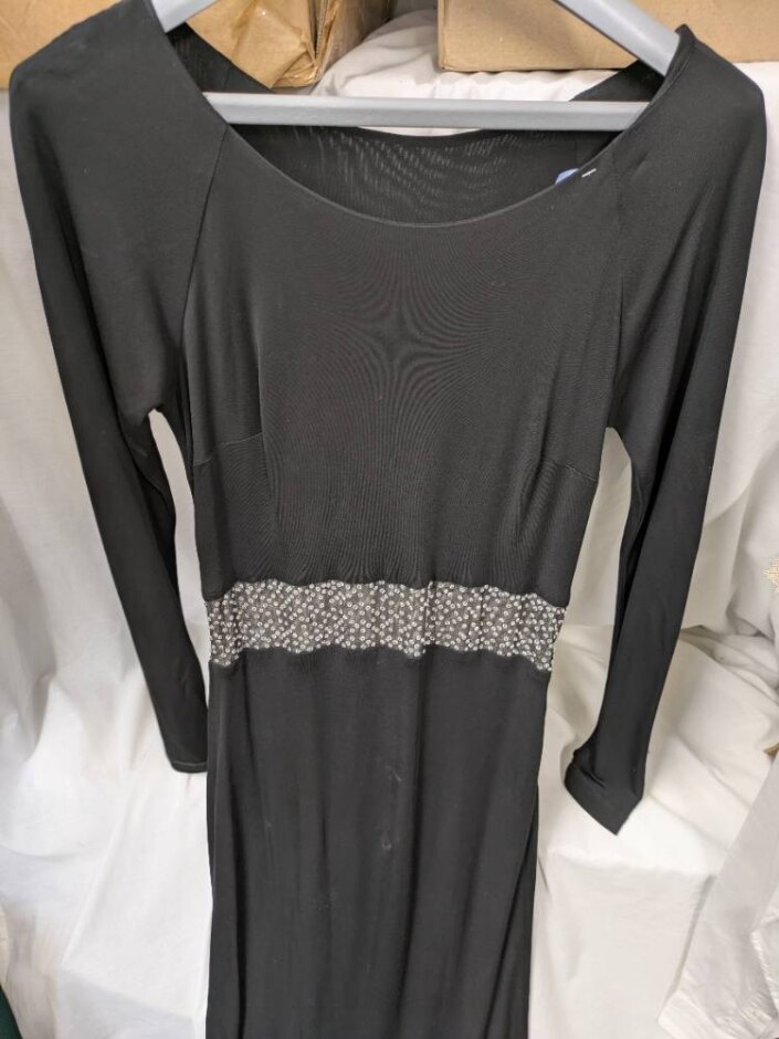 Unbranded Dress Black Size: L
