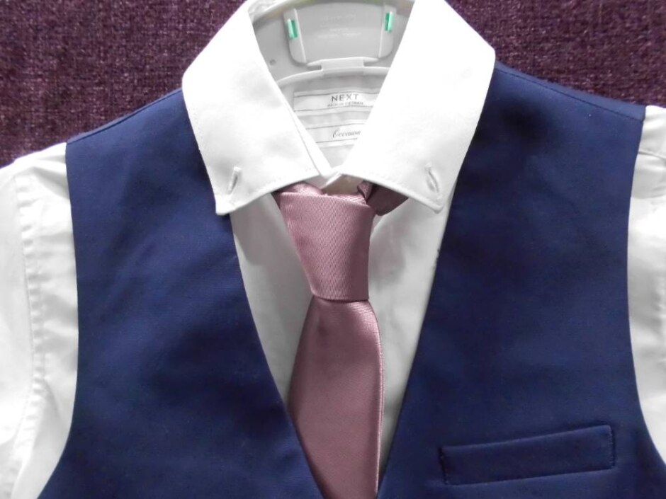 Next Waistcoat And Shirt Set Blue Waistcoat, Shirt And Tie  Blue And White Size: 6 - 7 Years