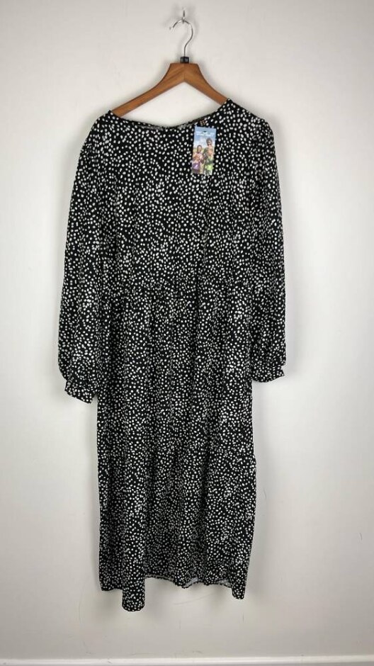 Lipsy Long Maxi Dress Black & White Size: 14